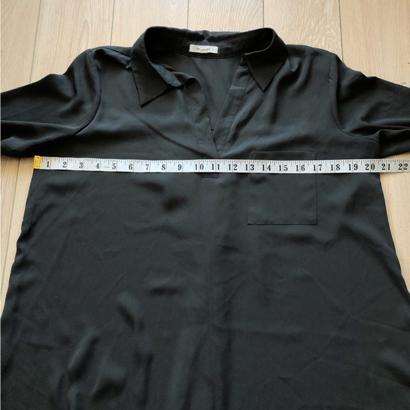 Anthropologie Pleione Collared Classic Blouse in Dark Green Size S Pleated - Picture 4 of 9